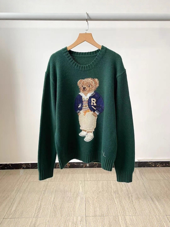 Pulover damă cu glugă, broderie cu ursuleț și motiv desen animat, tricot din lână, mâneci lungi