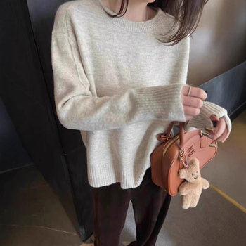 Vlna-poliesterová pletená mikina, raglánové rukávy, hrubá, jednofarebná, voľný strih, okrúhly výstrih, dlhé rukávy, jeseň-zima 2024