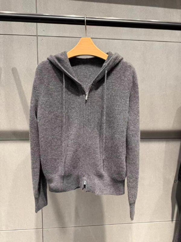 Dámsky kašmírový kardigán s kapucňou a zipsom, pletený, dlhé rukávy, elegantný mestský štýl, zima 2025