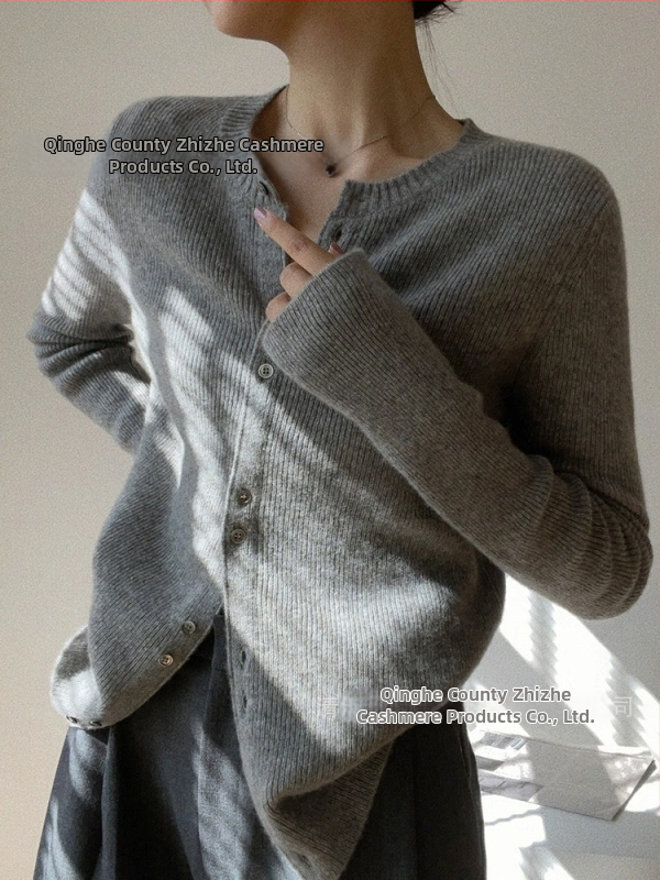 Merino vlnený kardigán pre ženy, hrubý pletený, štíhly strih, okrúhly výstrih, dlhé rukávy — zimná 2024