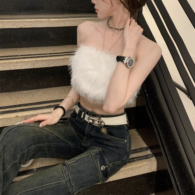 Kórejský štýl bez ramienok, krátky plyšový top, štíhly strih, jeseň 2024