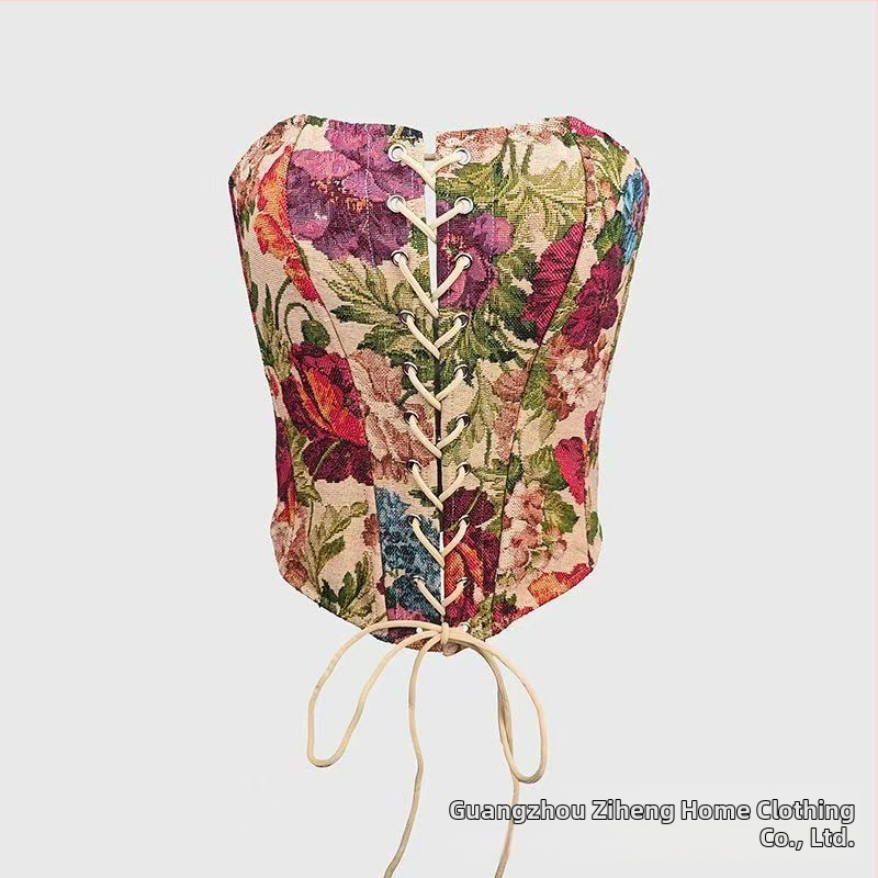 Top z polyesteru s ramienkami, sexy štýl, dĺžka v páse, viazaný na hrudi, s hrubými tvarovanými košíčkami