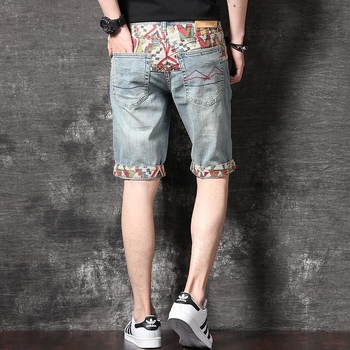 Pánske džínové šortky s výšivkou a dierami, ľahká luxusná móda, dĺžka do polovice stehna, zmes bavlny a polyesteru, voľný strih