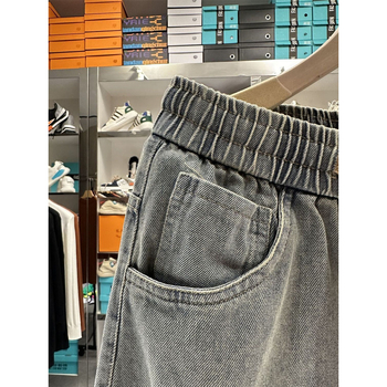 Pánske rifľové šortky, High Street štýl, voľný strih, šnúrkové zapínanie, dĺžka po kolená