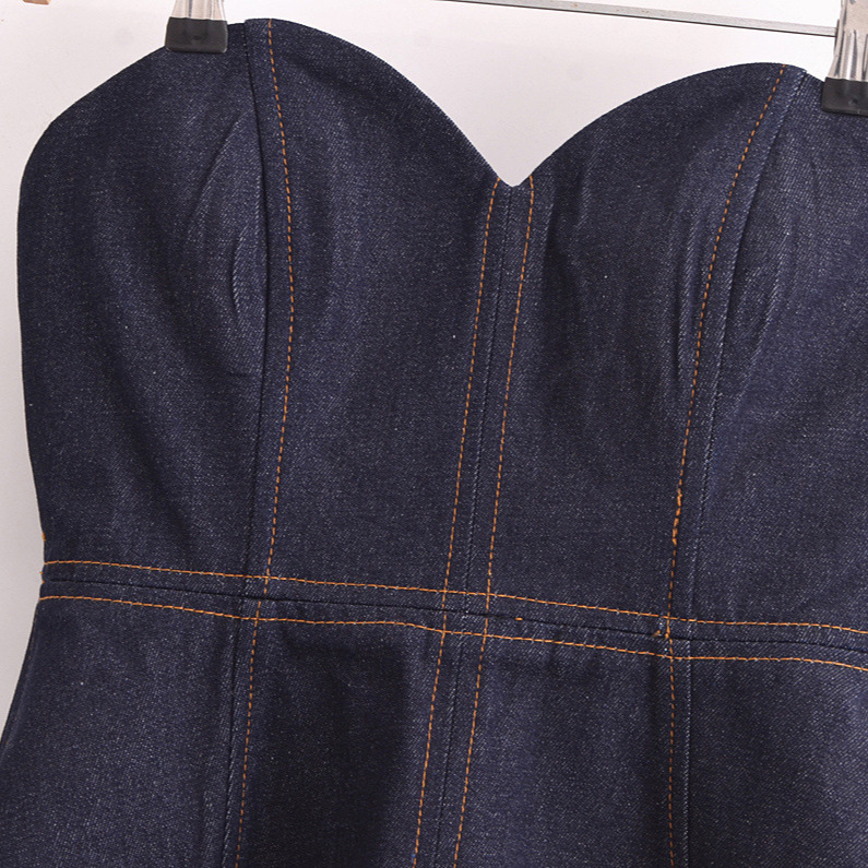 Dámsky džínový tube top v literárno-retrovom štýle — polyesterová tkanina (70–80% polyester) • mikroelastickosť • pre dospelé ženy