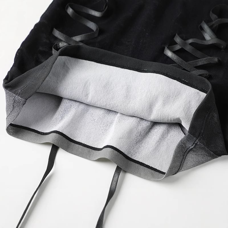 T-shirt slim fit, dugi rukavi, okrugli izrez, materijal pamuk-poliester, detalj kolaz