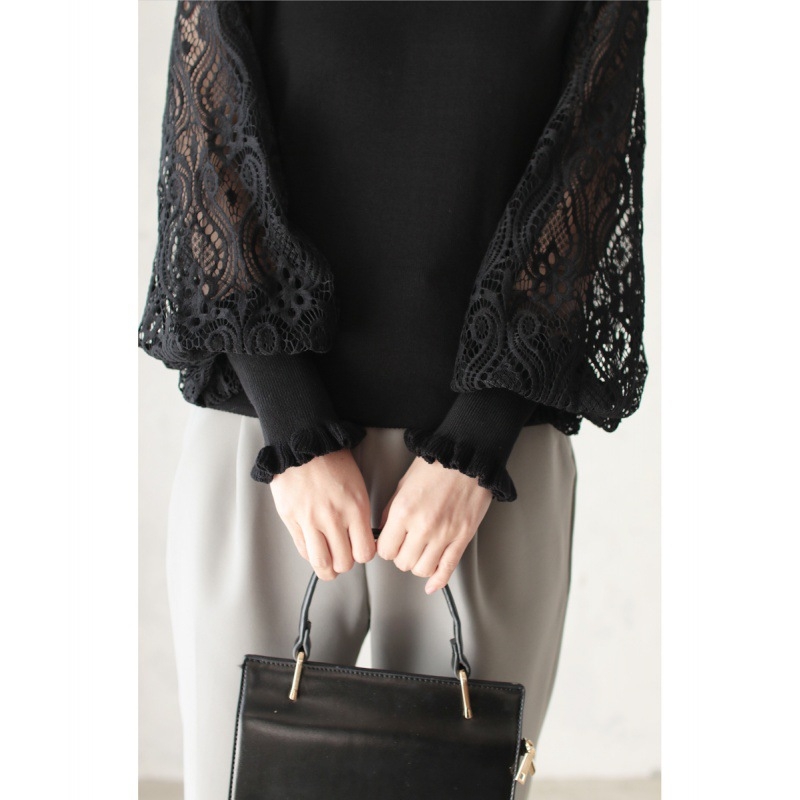 Pleteni top s čipkastim balonastim rukavima, casual (Proljeće 2023)