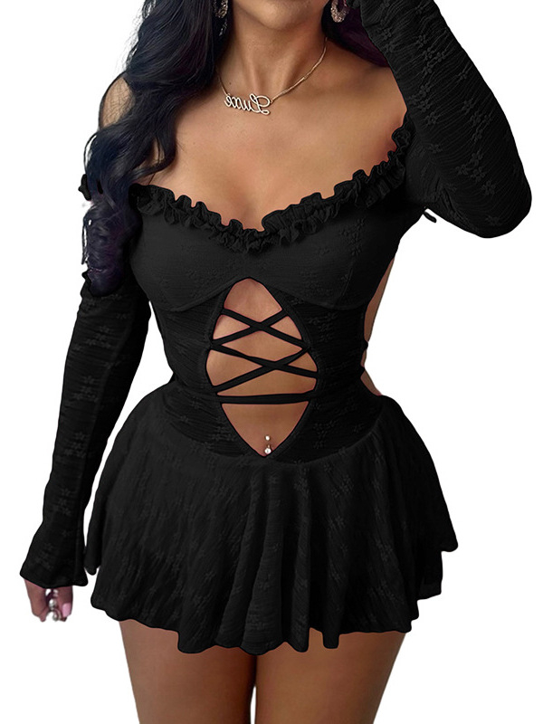 Sexy overal s jedným ramienkom, šnúrkové detaily, 3/4 rukávy, polyester 95%+, stredný pás