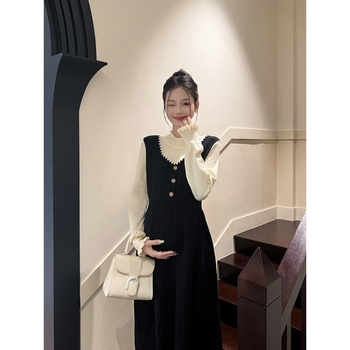 Trudnička haljina u Chanel stilu, lažno dvodijelna pletena haljina, stojeći ovratnik, dugi rukavi, A-linija, 70–80% pamuk