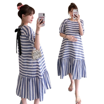 Trudničarska haljina, prugasta, midi duljine, A-linija, straga mašna, okrugli izrez