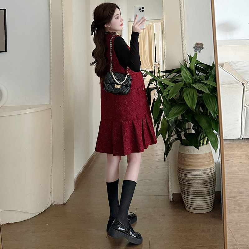 Trudnička haljina s okruglim izrezom, dugi rukavi, A-linija, midi duljina, proljeće 2025