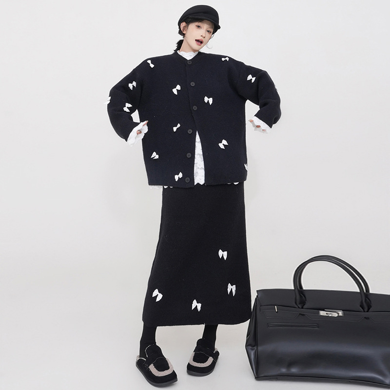 Κουστούμι φούλου εγκύου με πλεκτό ζακετάκι: ακρυλικό ύφασμα, 2025 Φθινοπωρινός–χειμερινός, στυλ φρέσκο και γλυκό