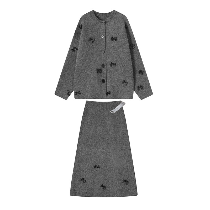 Κουστούμι φούλου εγκύου με πλεκτό ζακετάκι: ακρυλικό ύφασμα, 2025 Φθινοπωρινός–χειμερινός, στυλ φρέσκο και γλυκό