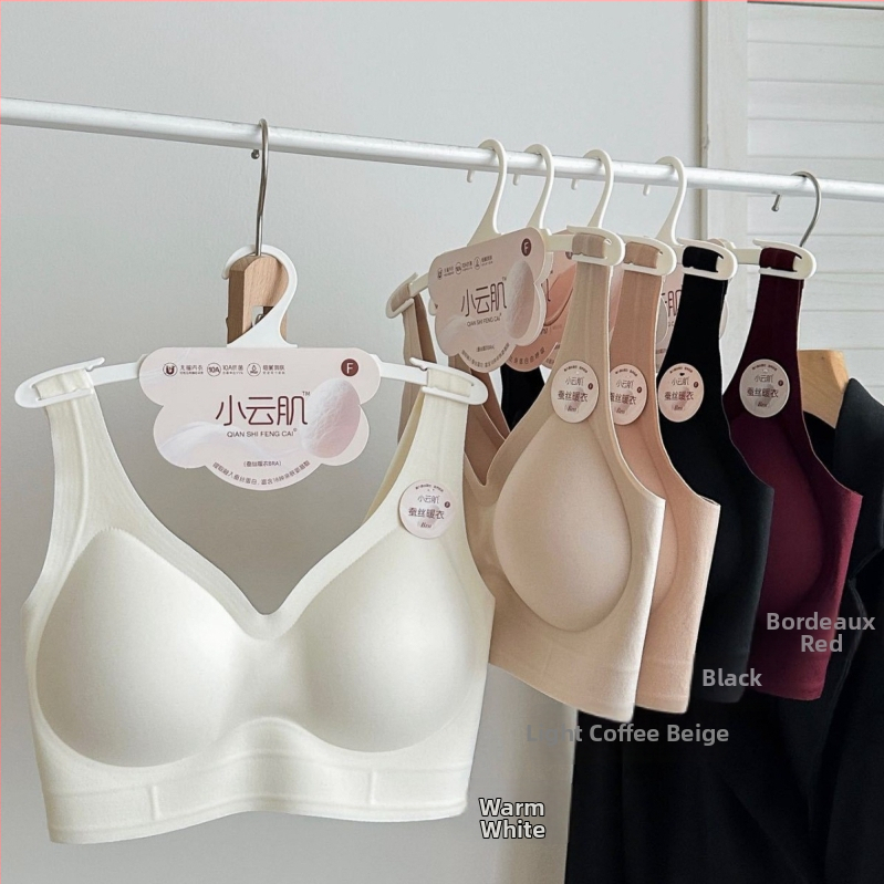 Nylonový vestový top na oblasť hrudníka s pevnou miskou a stredne tvarovanými miskami, telo tvarujúci, jeseň 2025 uvedenie