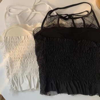 Čipkasti halter top bez leđa, s jastučićem za prsa, najlon materijal, tanke oblikovane šalice