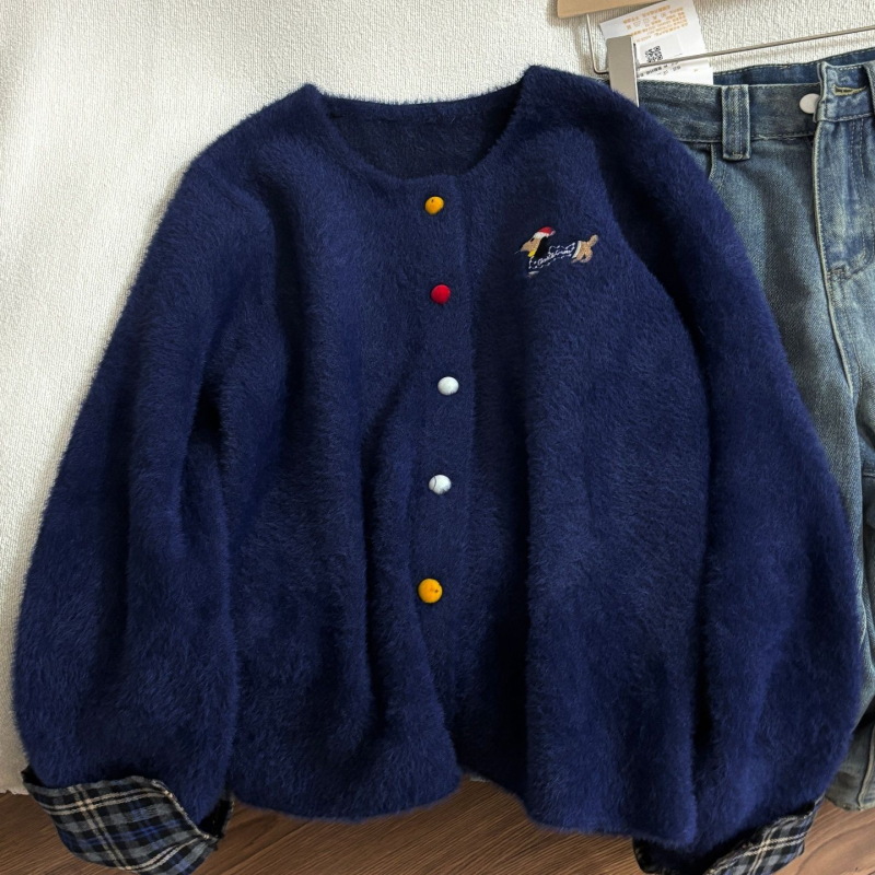 Ušiveni pleteni kardigan, kratkog kroja, polo ovratnik, rukavi 3/4