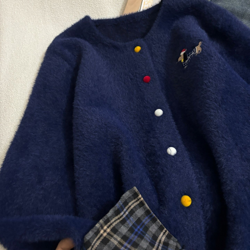 Vezeni pleteni jakna (3/4 rukava, polo ovratnik, PVC smjesa do 30%, retro inspiracija)