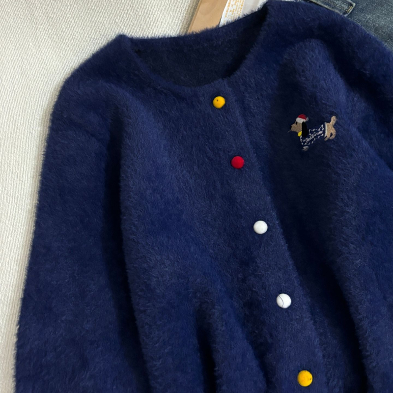 Vezeni pleteni jakna (3/4 rukava, polo ovratnik, PVC smjesa do 30%, retro inspiracija)