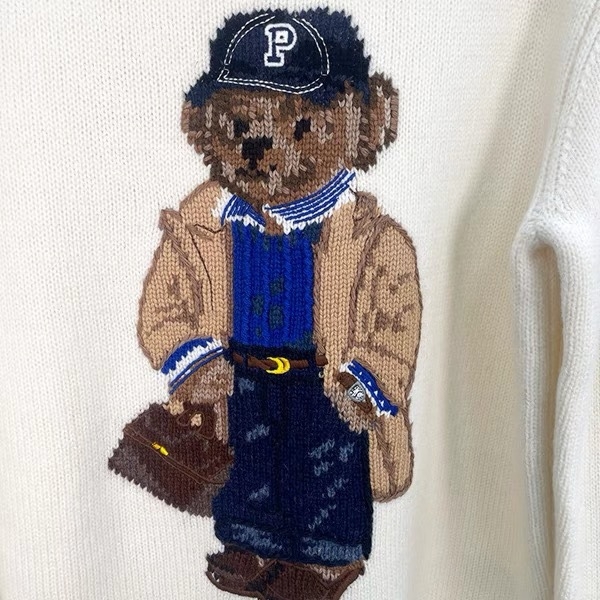 Vilnas un kašmīra džemperis ar lāču izšuvumu, apaļš kakls, garas piedurknes, šaurs piegriezums