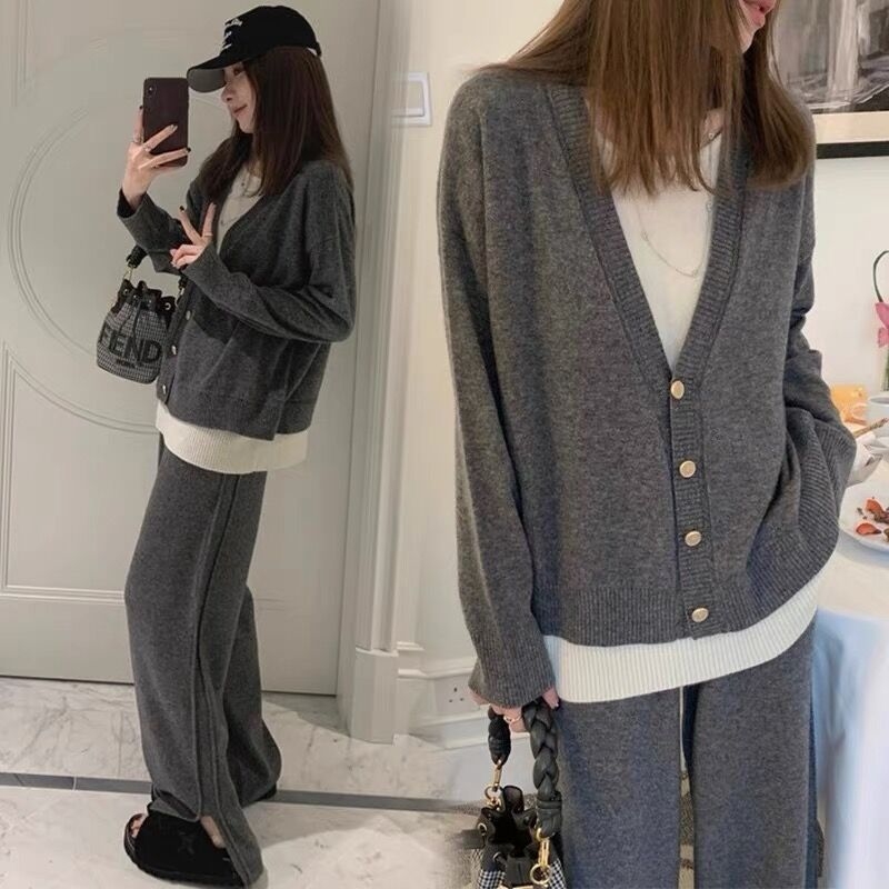 Костюм с дълги ръкави от акрил, съдържание на акрил 70–80%, еднотонен модел, японско-корейски стил за свободно ежедневие.