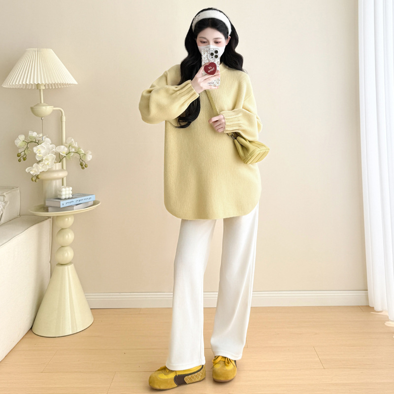 Trudnički pleteni top za jesen-zimu, opuštenog kroja, dugi rukavi, kapuljača, okrugli izrez