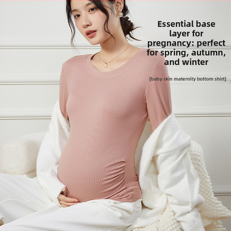 Grūtnieču top ar garām piedurknēm no modal un elastāna, apaļš kakls, vidēja garums