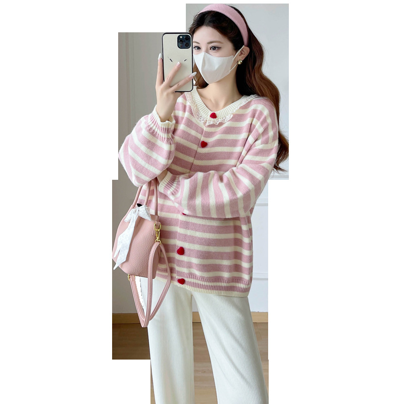 Trudnički prugasti pleteni kardigan, V-izrez, jednoslojno kopčanje, rukavi u obliku latice, slobodan kroj, dugačak