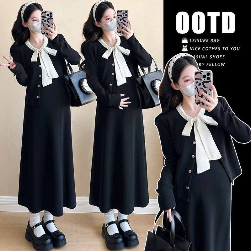 Платье за бременни, кръгло деколте, дълъг ръкав, еднотонен модел, полиестер (95%+), средна дължина