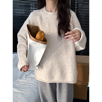 Korejski stil vuneni pleteni pulover s labavim krojem, okrugli ovratnik, spuštena ramena, za jesen-zimu