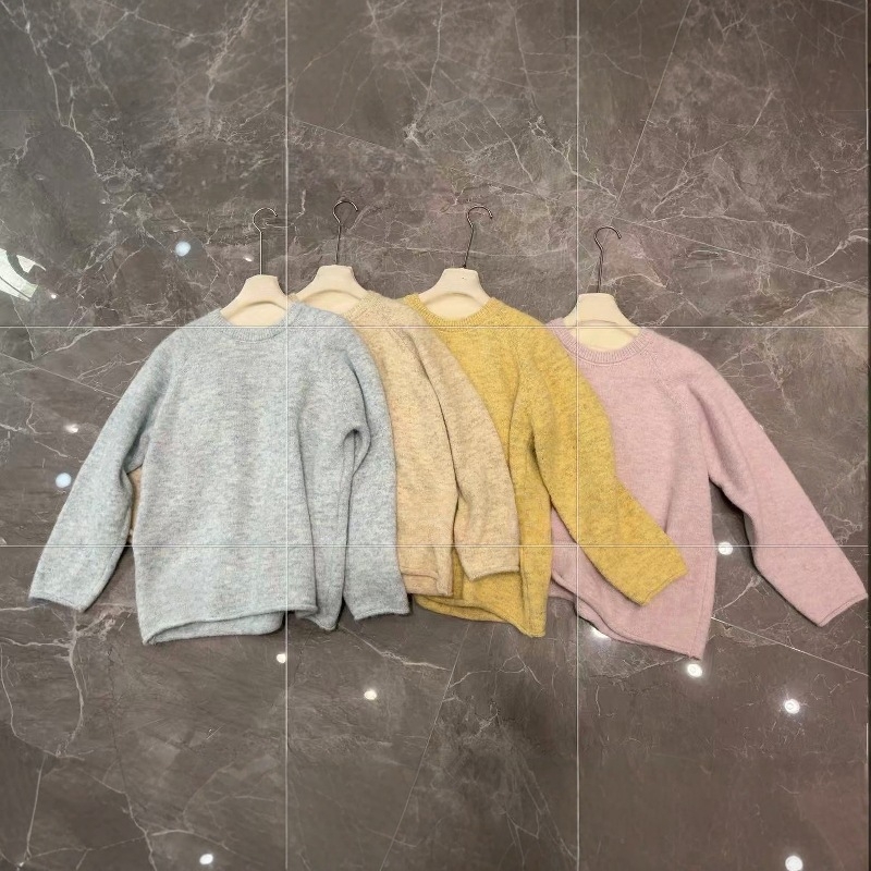 Korejski stil vuneni pleteni pulover s labavim krojem, okrugli ovratnik, spuštena ramena, za jesen-zimu