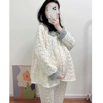 Jesensko-zimski set za trudnice i dojenje, mali cvjetni uzorak, prozračni pamuk materijal, dugi rukavi, polo ovratnik, za dojenje