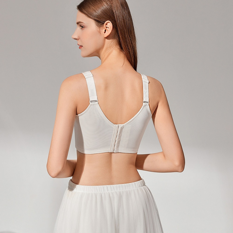 Grudnjak za dojenje s izšivanjem, ultra-tanke oblikovane košarice, bez žice, fiksne dvostruke naramenice, pamukova podstava