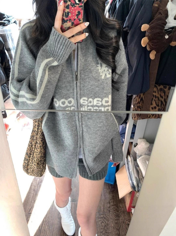 Sveter na zips so stojacim golierom, v americkom retro bejzbal štýle, na jeseň-zimu, textový vzor, vlna-poliesterová zmes, mestský štýl