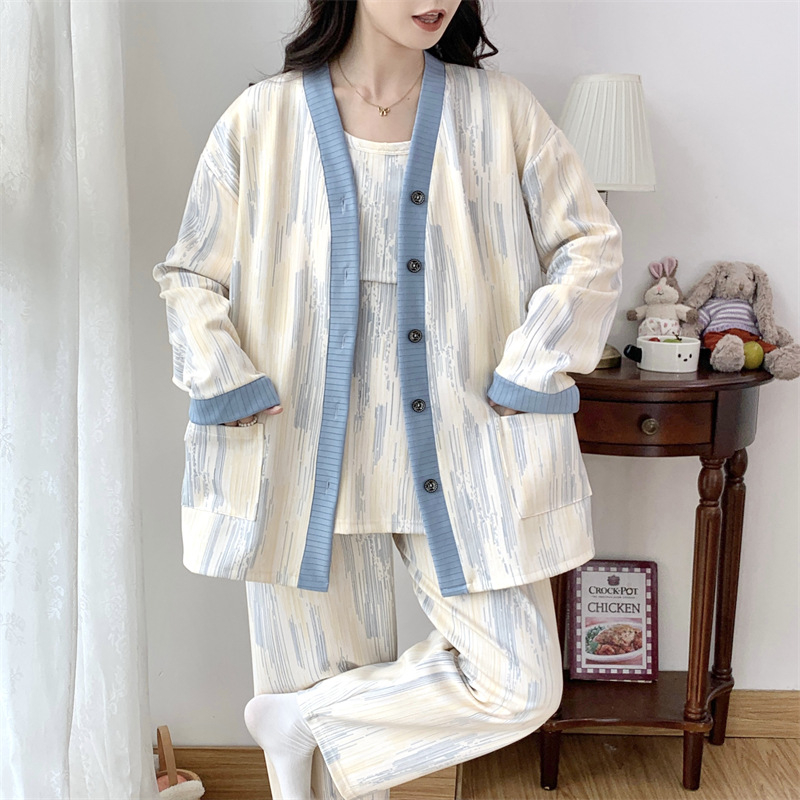 Set za dojenje trudnica, trodijelni, dugi rukav, V izrez, crtani uzorak, TR tkanina, proljeće 2024