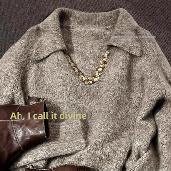 Vlnený sveter s V- výstrihom, dlhé rukávy, voľný strih, dĺžka 50–65 cm, stredná hrúbka