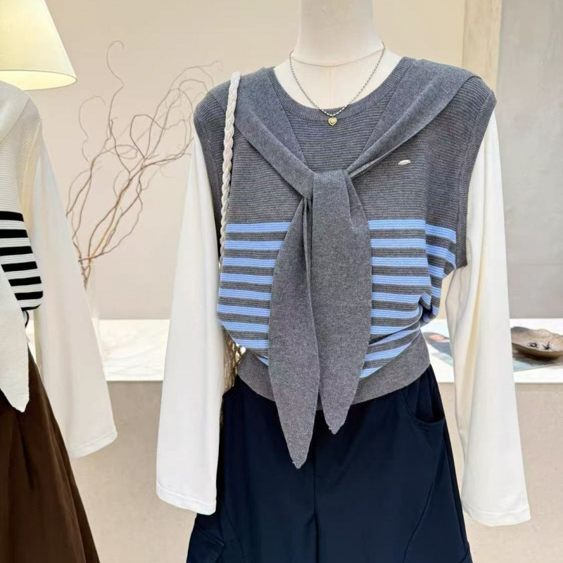 Prugasti chenille pleteni top s okruglim izrezom, vitka silueta, spandex (<30%), ležerni stil