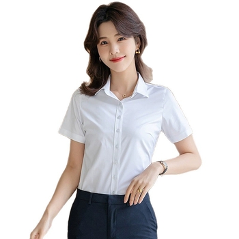 Dámska slim košeľa z bavlneno-polyesterovej zmesi, jednofarebná, dlhé rukávy, V výstrih, zapínanie na gombíky na prednej časti