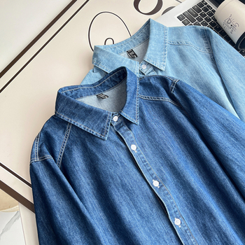 Ženska traper košulja s dugim rukavima, 80–90% pamuk, denim tkanina, ovratnik košulje, casual dnevni stil