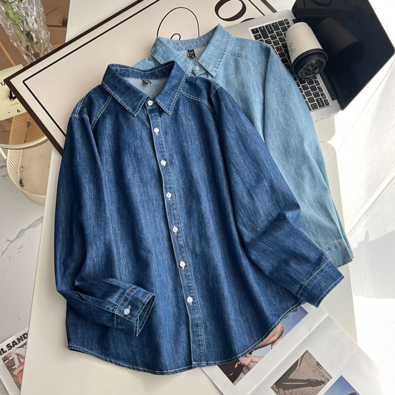 Ženska traper košulja s dugim rukavima, 80–90% pamuk, denim tkanina, ovratnik košulje, casual dnevni stil