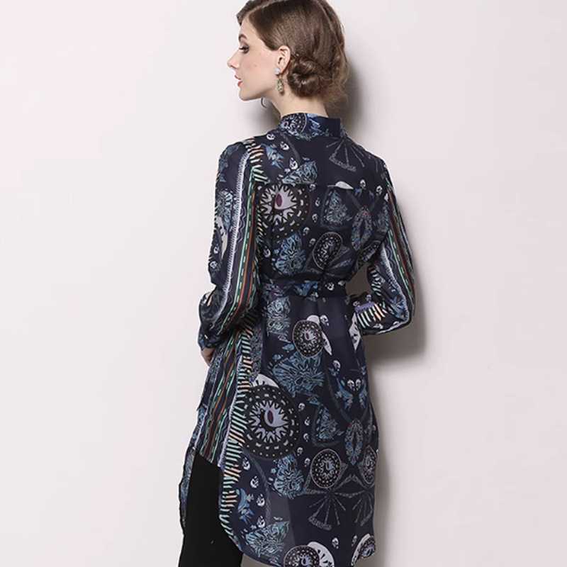 Polyesterové šaty–košeľa s geometrickým vzorom, dvojdielna súprava, golier rever, dlhé rukávy, nepravidelný lem, dlhá dĺžka