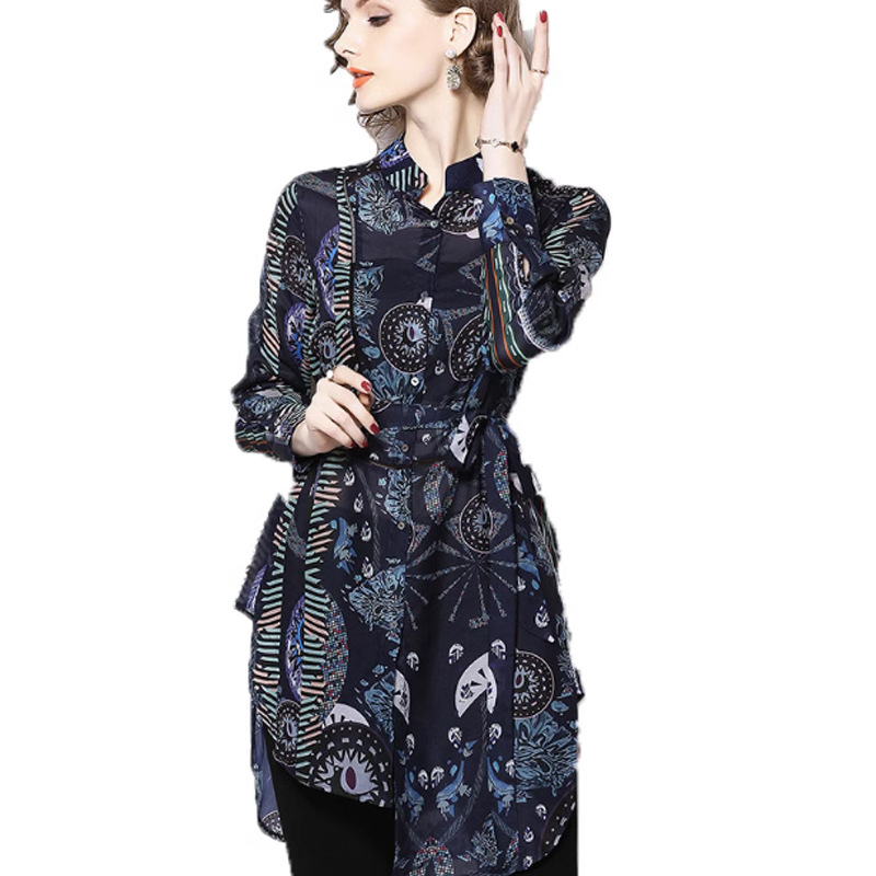 Polyesterové šaty–košeľa s geometrickým vzorom, dvojdielna súprava, golier rever, dlhé rukávy, nepravidelný lem, dlhá dĺžka