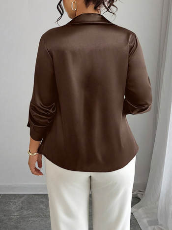 Női poliészter satin ing gallérral, hosszú ujjú, 90-95% poliészter összetétel, elegáns iroda stílusban