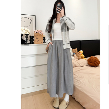 A-linijska midi suknja, poliester tkanina, jesensko 2025 izdanje, za žene