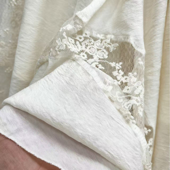 Fustă în formă A, lungime medie, dantelă cu broderie, material poliester, microelastic