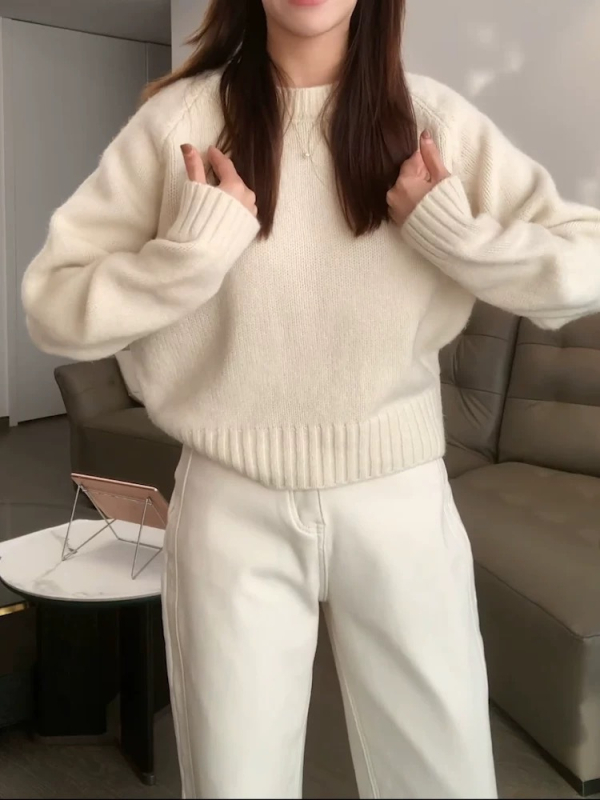 Dámsky svetrov z vlny, okrúhly výstrih, dlhé rukávy, voľný strih, mimoriadne hrubý, 95% vlna