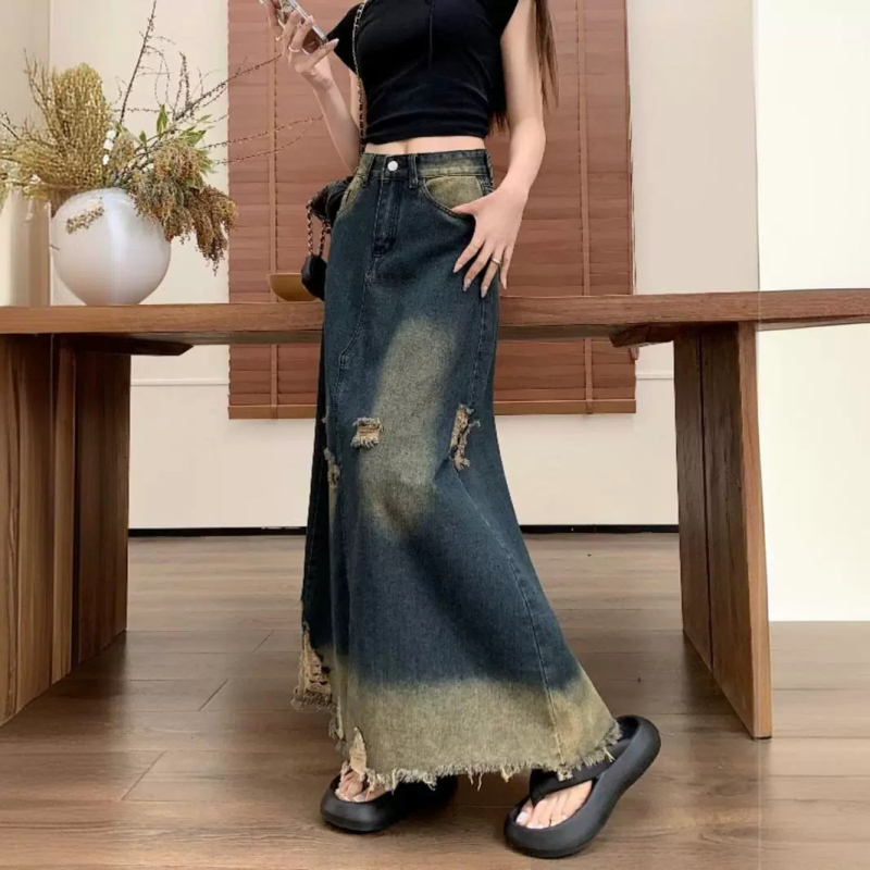 Džínsová sukňa midi dĺžky - jednobarevný vzor - bez žehlenia - 50–70% bavlna / 30–50% polyester - retro štýl