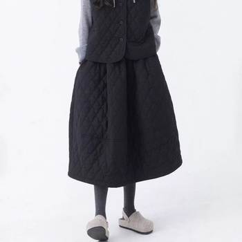 Pamučna Bud suknja, jednofarbna, srednje duljine, šavovi splicing, jesen-zima kolekcija 2025, elegantan gradski stil