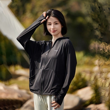 Női UV-védő kabát nyárra – könnyű, légáteresztő anyag, akril szál 95% feletti, 3/4-ujjú, motoros stílus