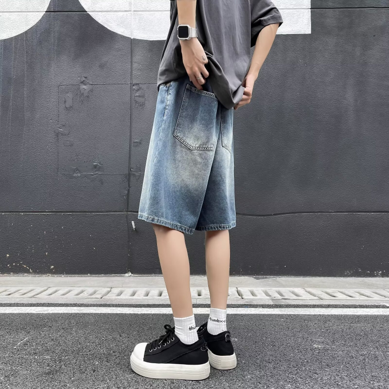 Muške ljetne traper šorceve – opuštena ravna silueta, poluduga dužina, isprano, mikroelastično, 95% pamuk