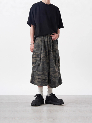 Muške traper šorceve s camouflage cargo džepovima, široki kroj, kratki do koljena, ljetni streetwear hip-hop stil